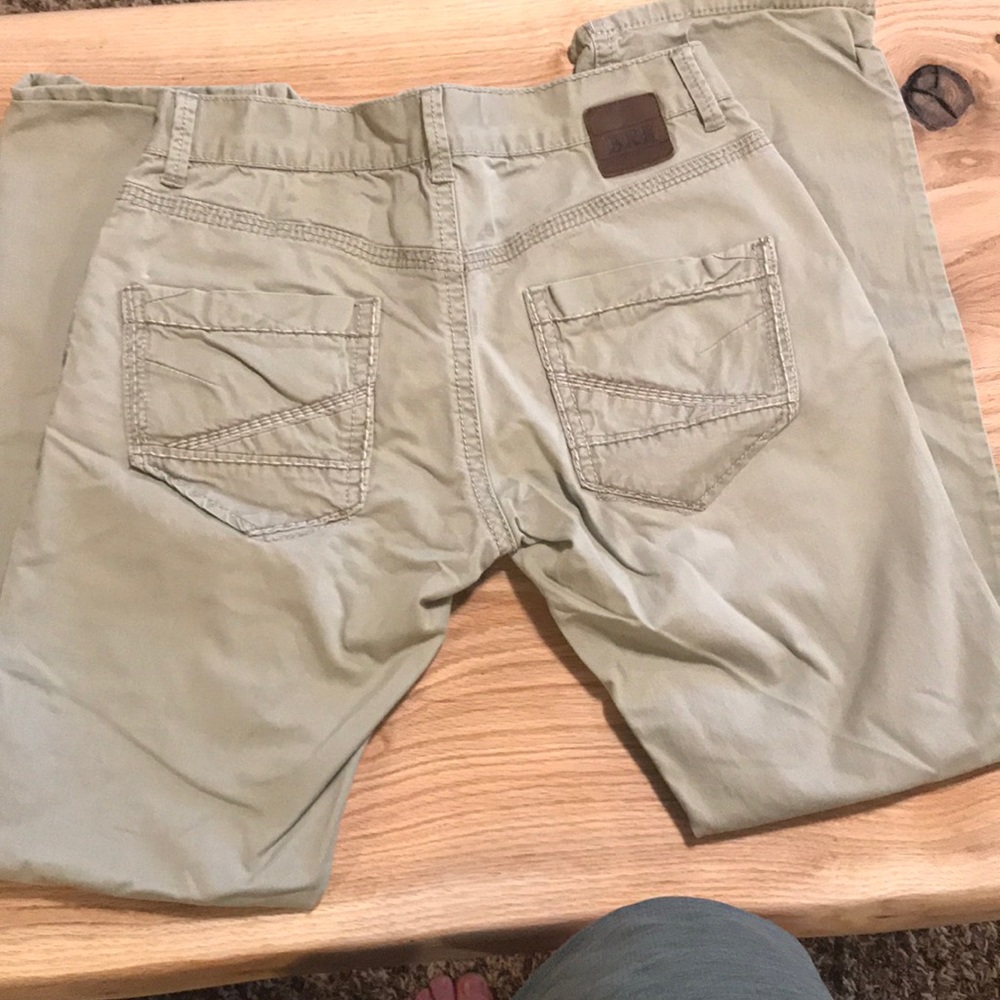 Buckle khaki jeans